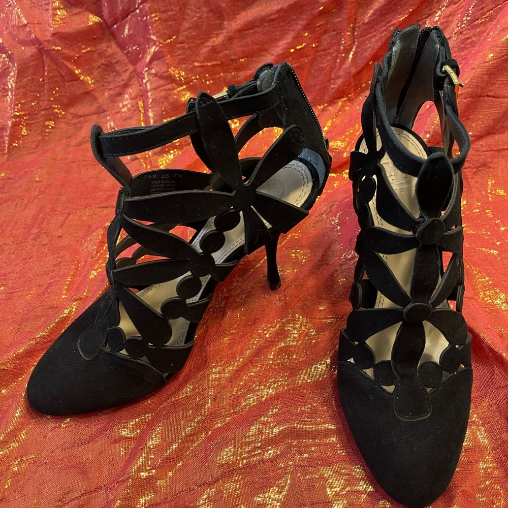 Tory Burch pumps